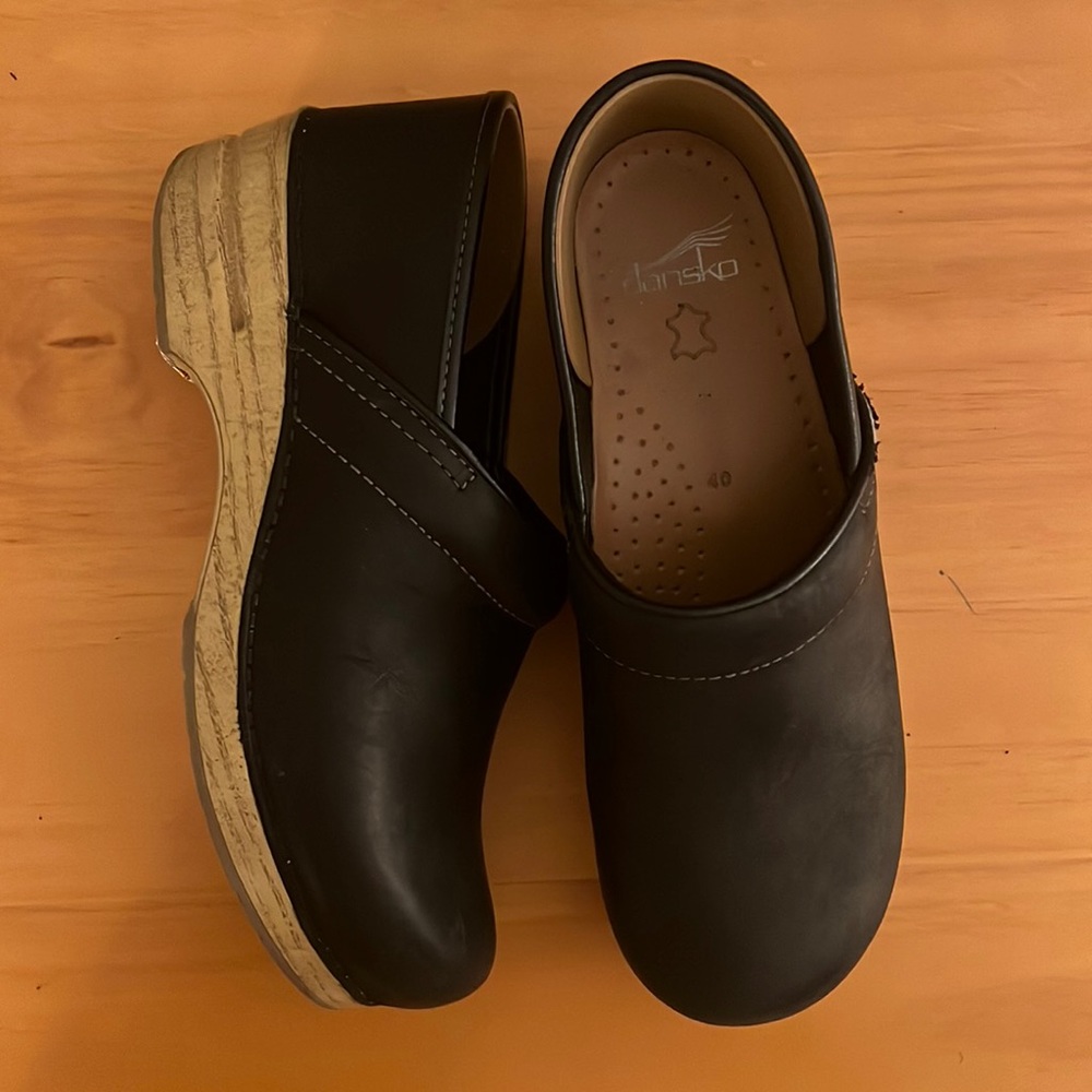 Dansko clog black with wood sole size 40